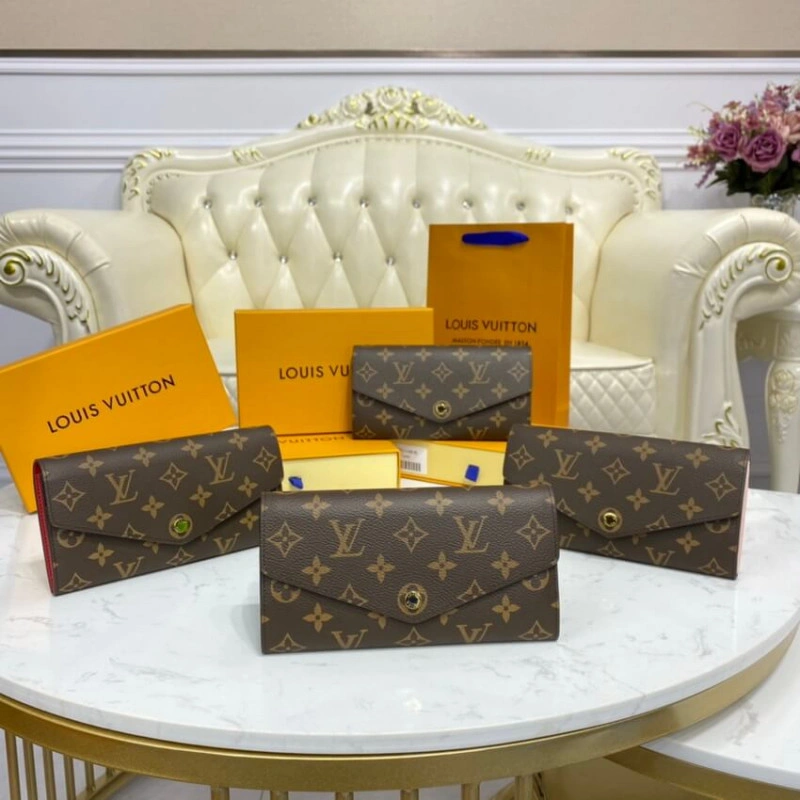 16 card s Louis Vuitton Monogram Cavas Sarah Wallet Red - Image 11