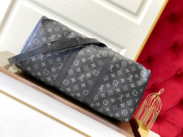 Louis Vuitton Travel Bags UrbanStyle 7922 - Image 3