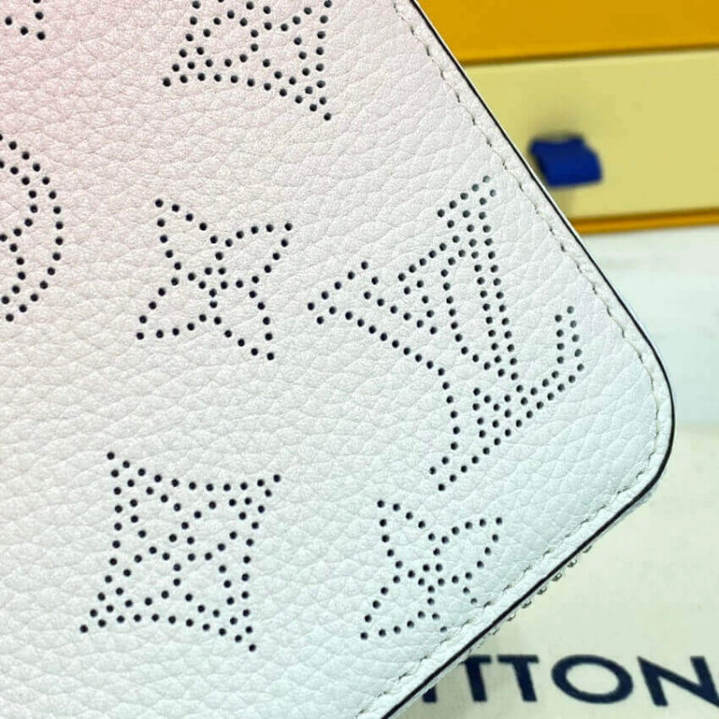 Mahina pe Louis Vuitton Zippy Wallet in Pink Gradient Mahina Perforated Leather - Image 6