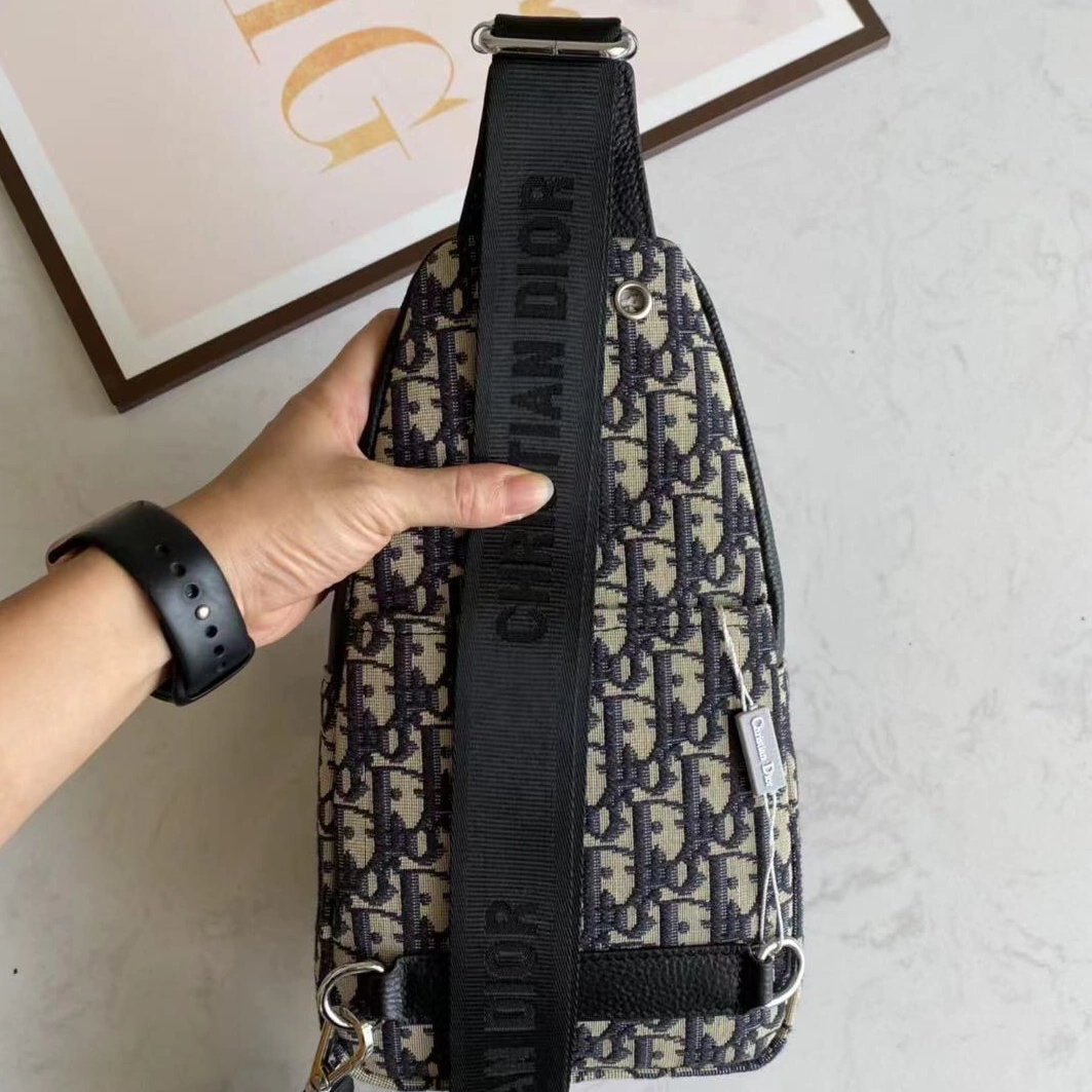 ModernLook 2166 Christian Dior AAA Man Messenger Bags