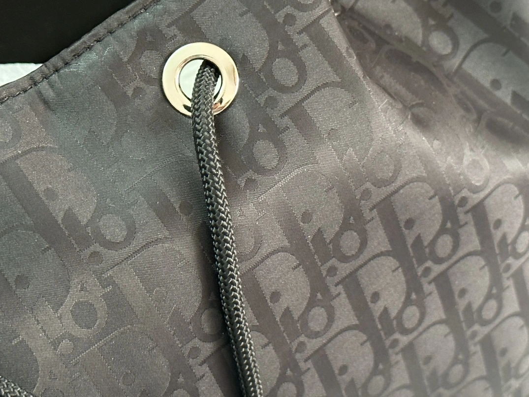 ModernLook 2690 Christian Dior AAA Man Backpacks - Image 7