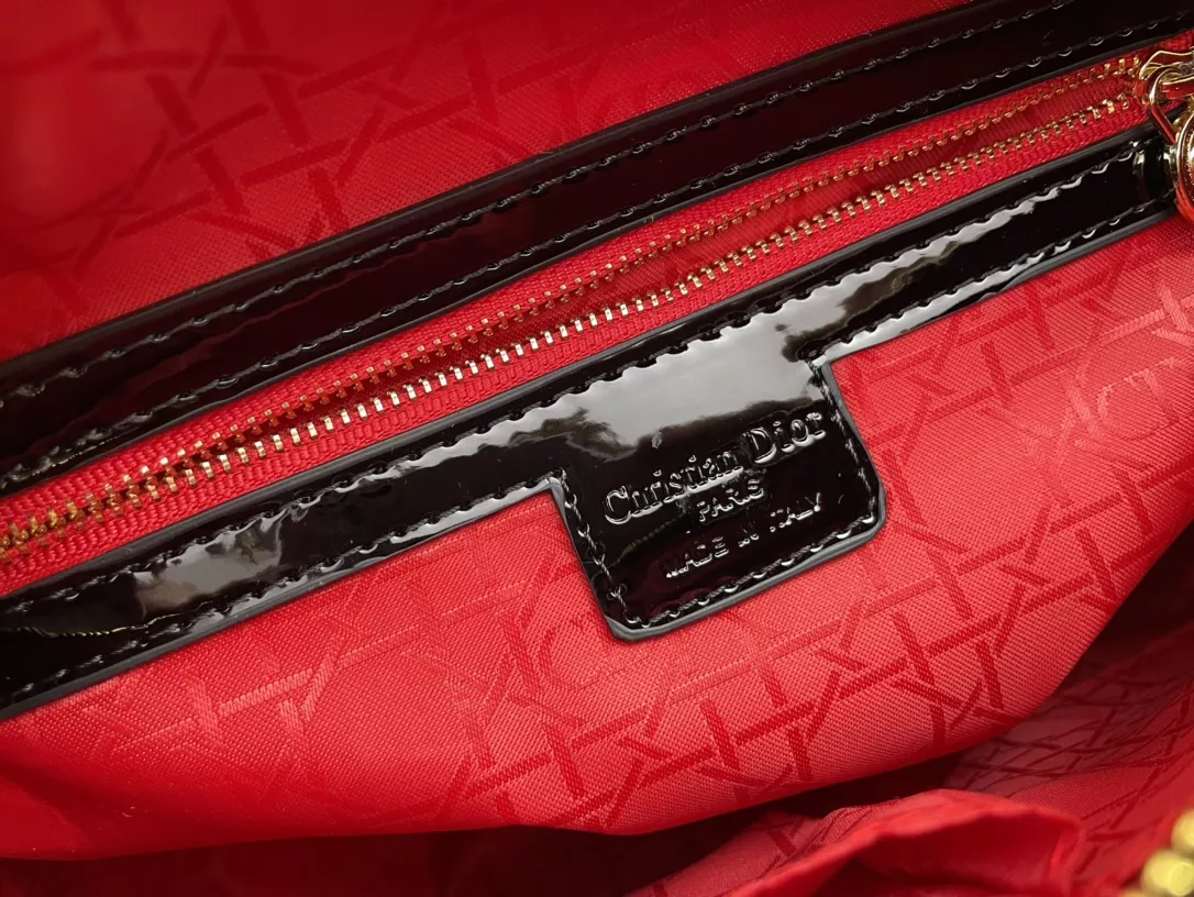 ModernLook 9301 Christian Dior AAA Quality Handbags For Women - Image 8