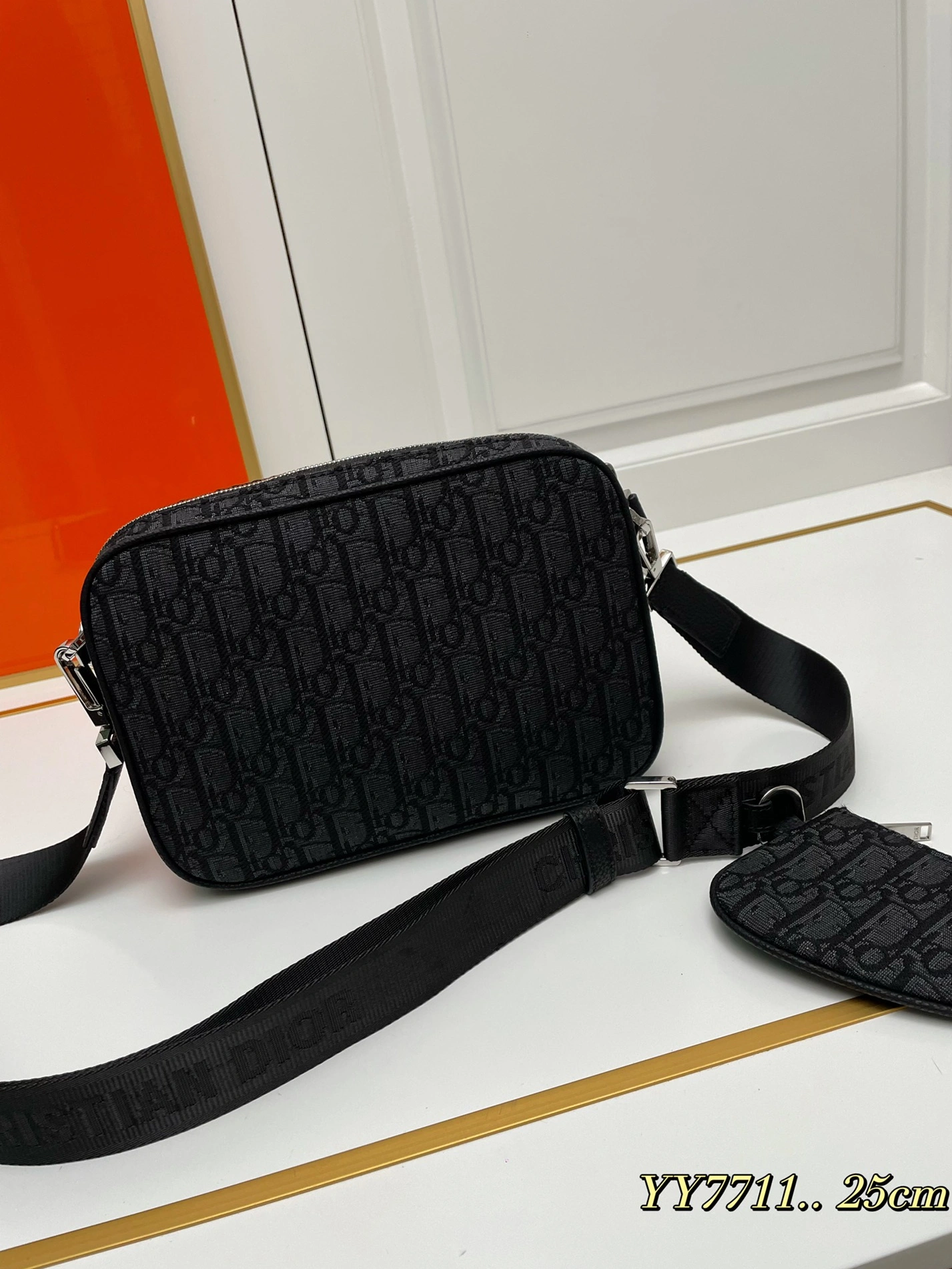 ModernLook 9569 Christian Dior AAA Man Messenger Bags