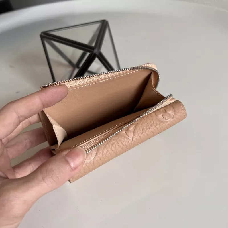 NewStyle 6065 Louis Vuitton AAA Quality Card Case - Image 7