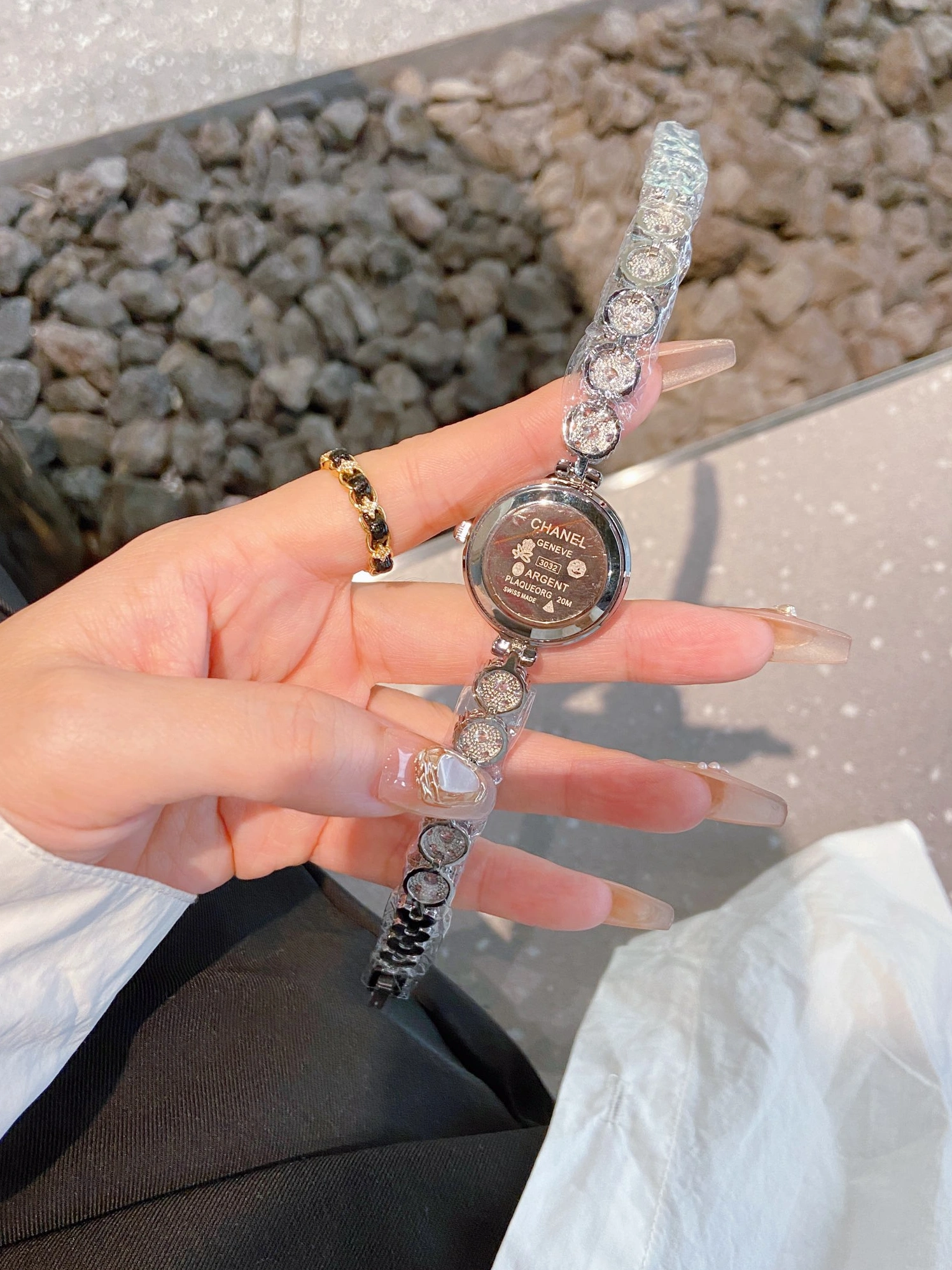 NewStyle 6353 Chanel Watches For Women - Image 3