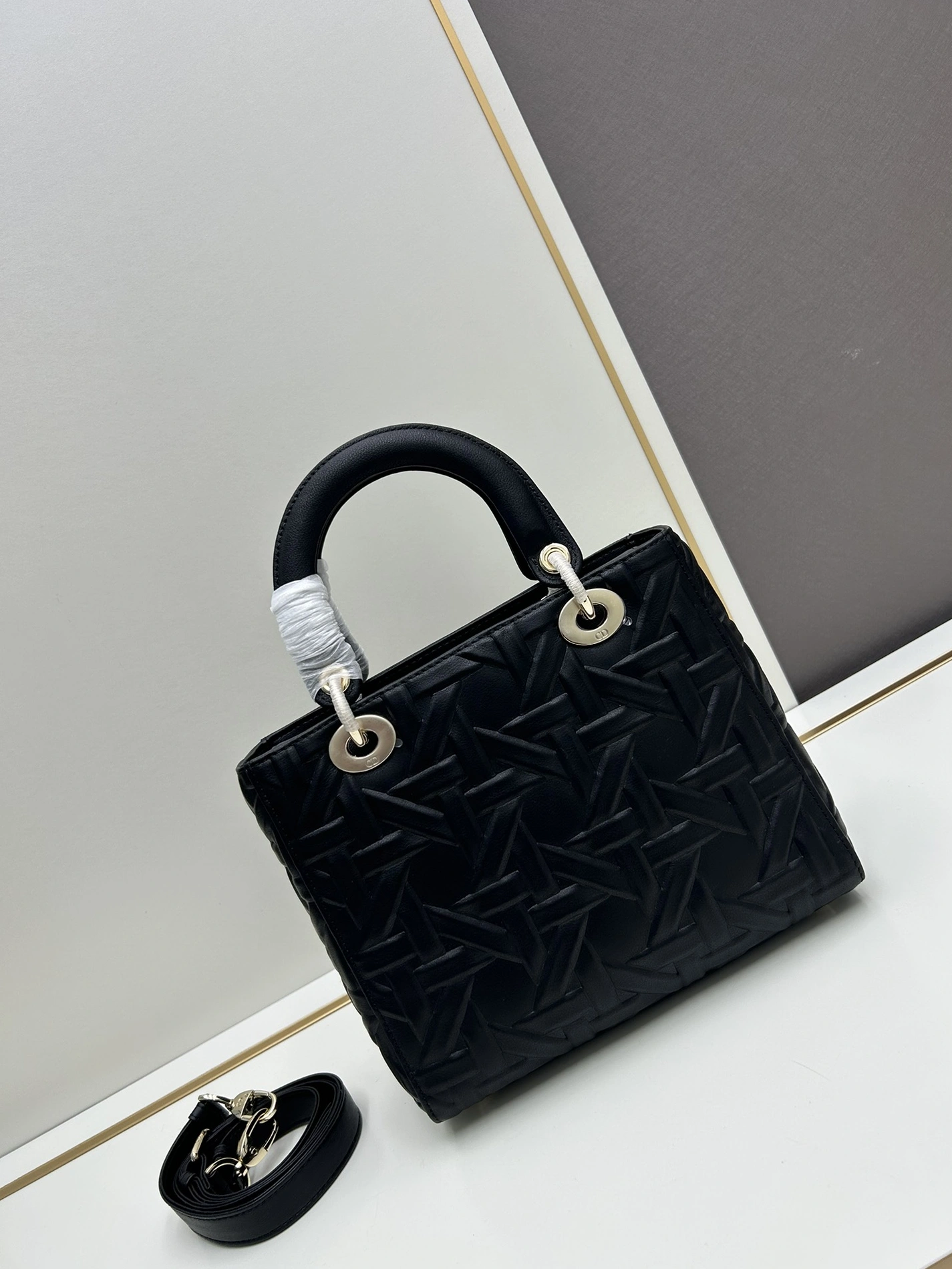 NewStyle 8225 Christian Dior AAA Quality Handbags For Women - Image 3