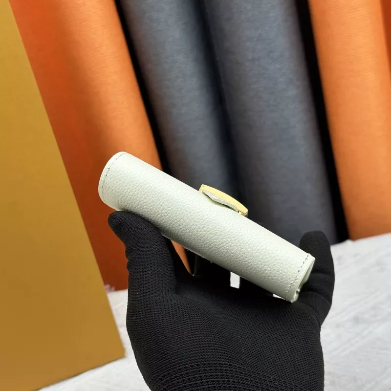 NewStyle 8407 Louis Vuitton LV Card Case - Image 3