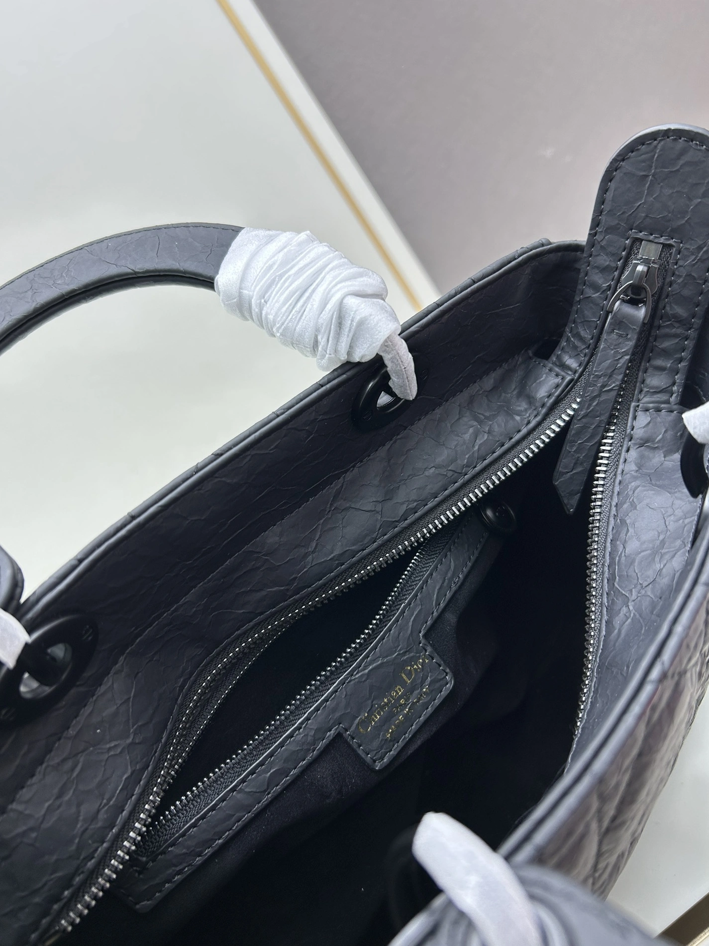 Popular 4202 Christian Dior AAA Quality Handbags For Women - Image 8