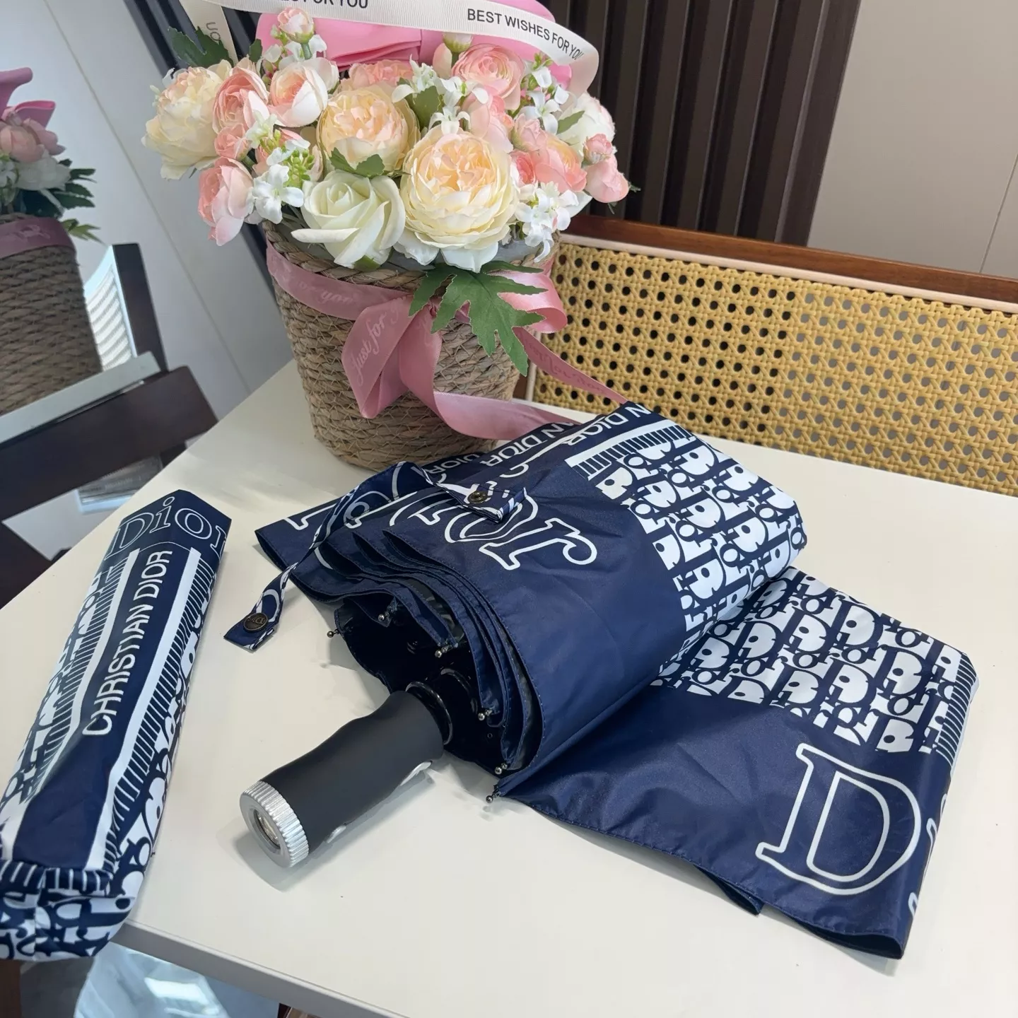 Practical 2731 Christian Dior Umbrellas - Image 3