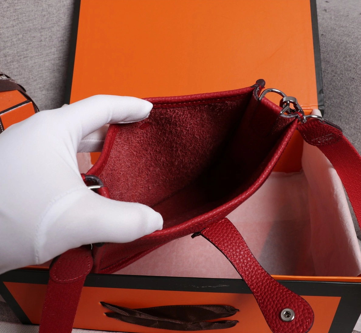 Refined 1342 Hermes AAA Quality Messenger Bags For Women - Image 7