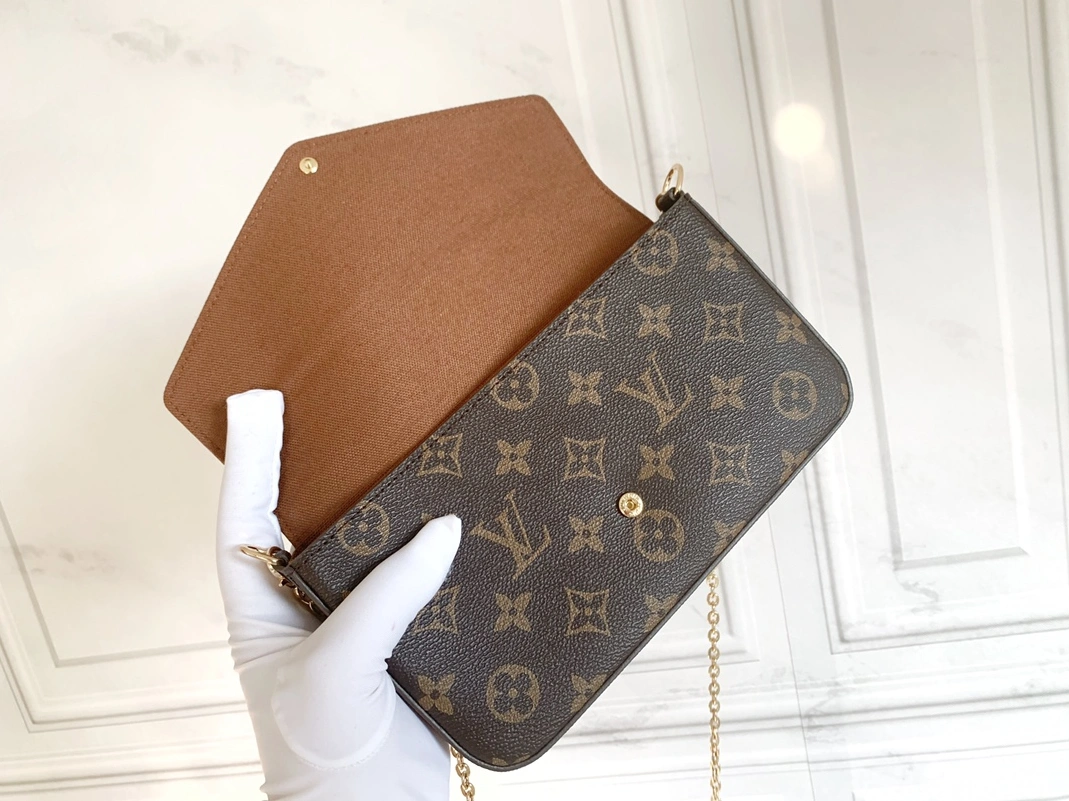 Refined 415 Louis Vuitton LV Wallets For Women - Image 3