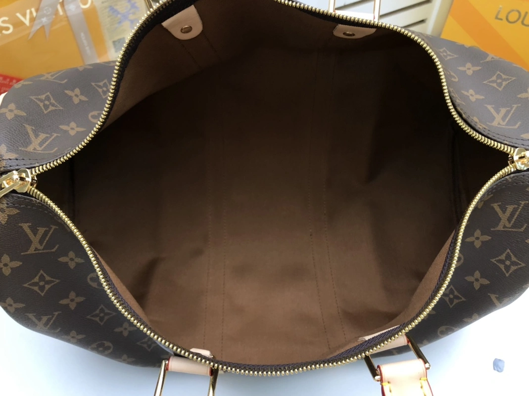 Reliable 8824 Louis Vuitton Travel Bags - Image 8