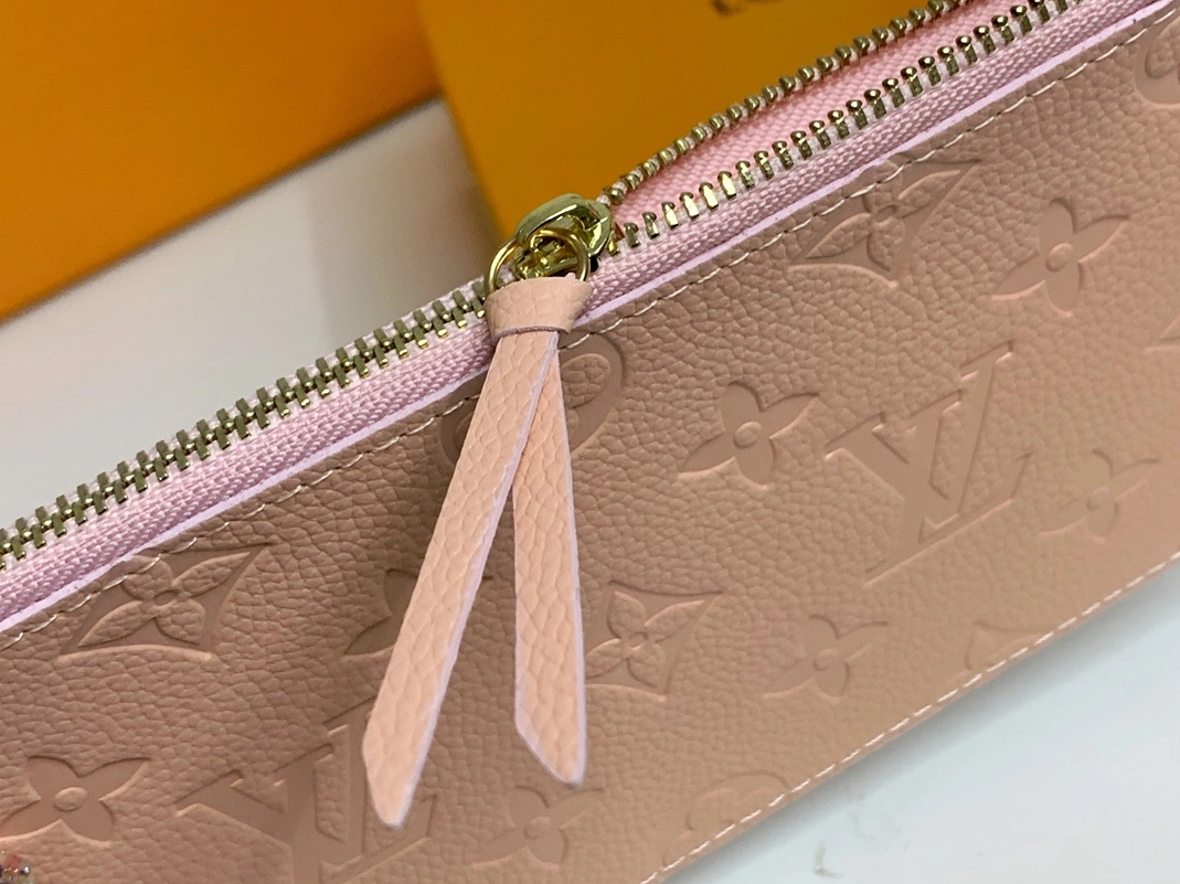 Resilient 5674 Louis Vuitton LV Wallets For Women - Image 5