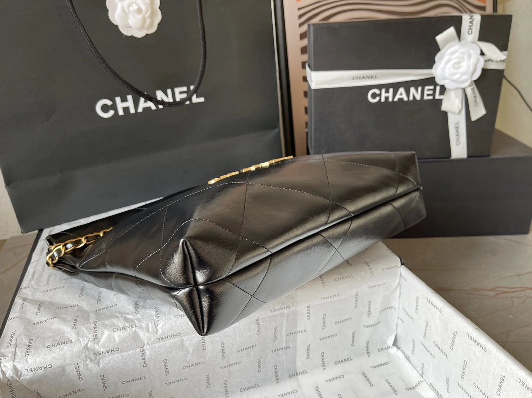 Resilient 7487 Chanel AAA Quality Shoulder Bags For Women - Image 3