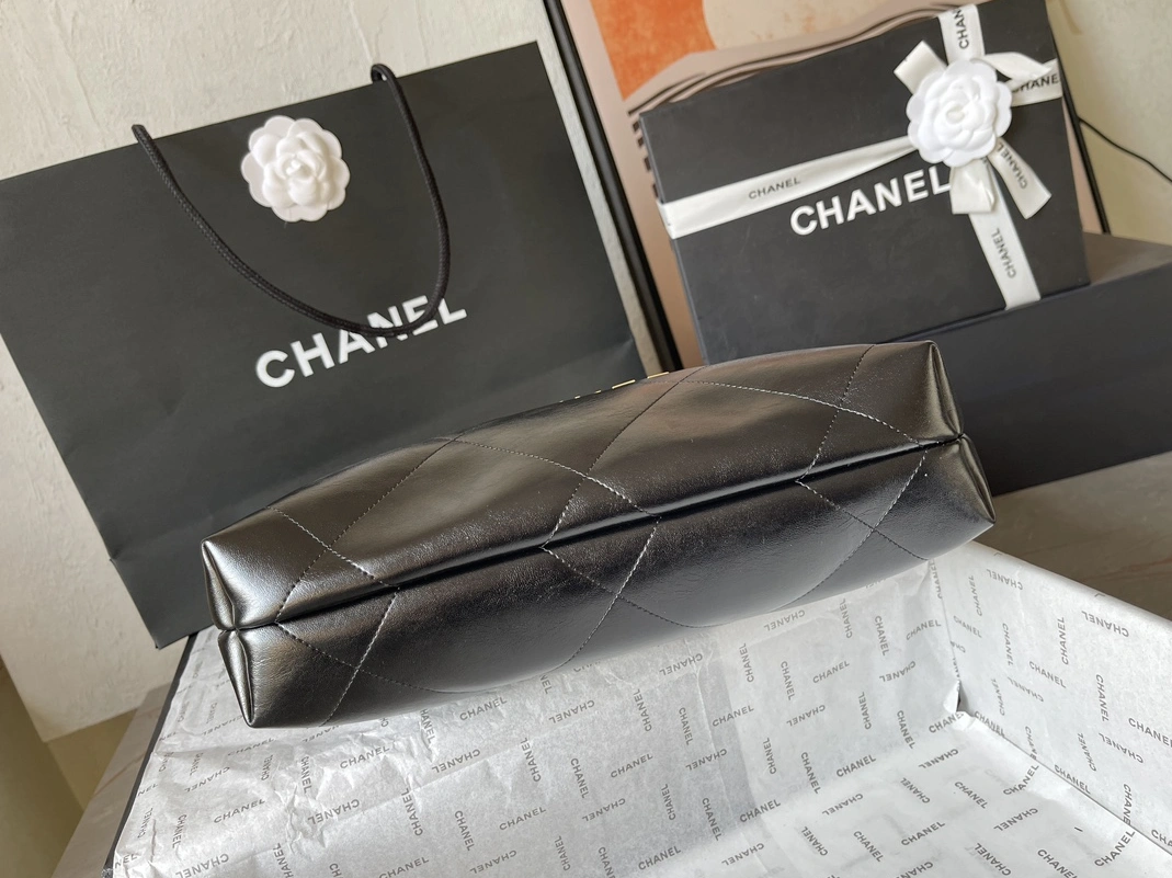 Resilient 7487 Chanel AAA Quality Shoulder Bags For Women - Image 7