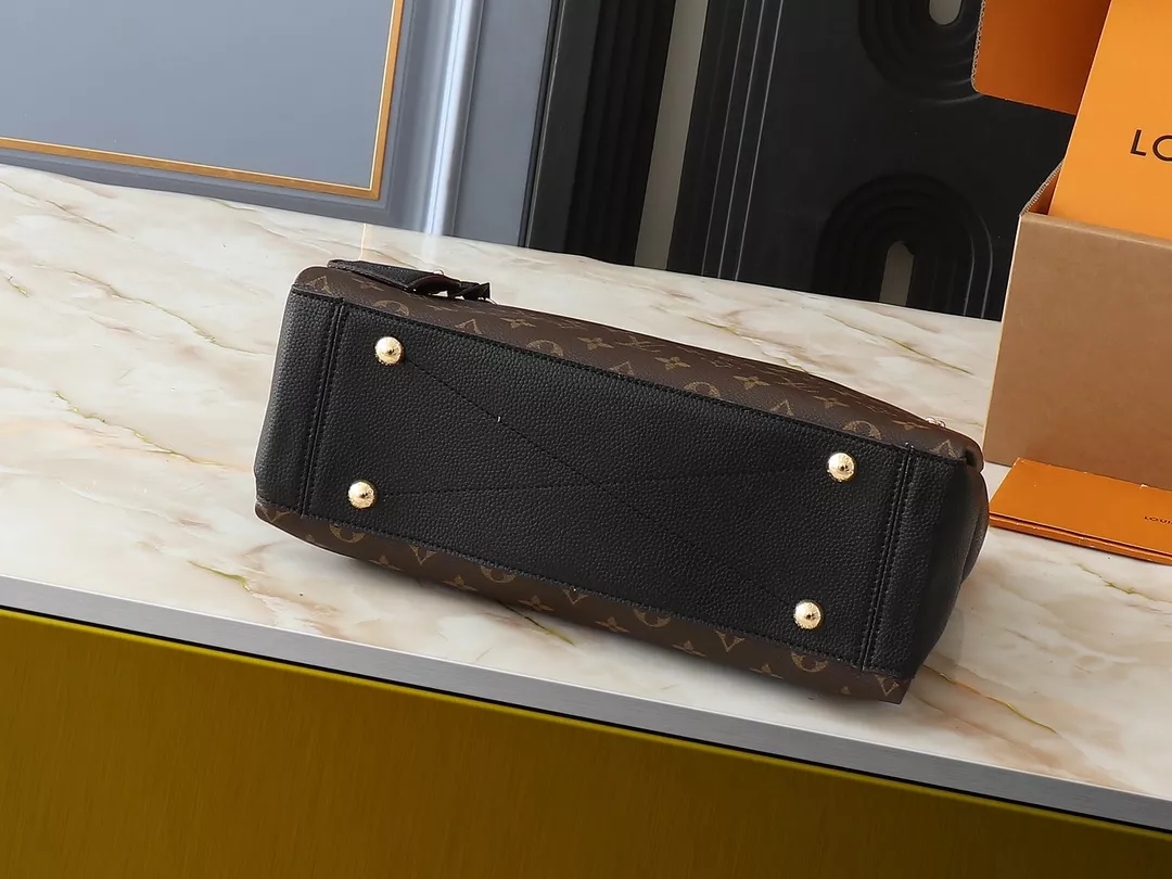 Resilient 7953 Louis Vuitton AAA Quality Shoulder Bags For Women - Image 4