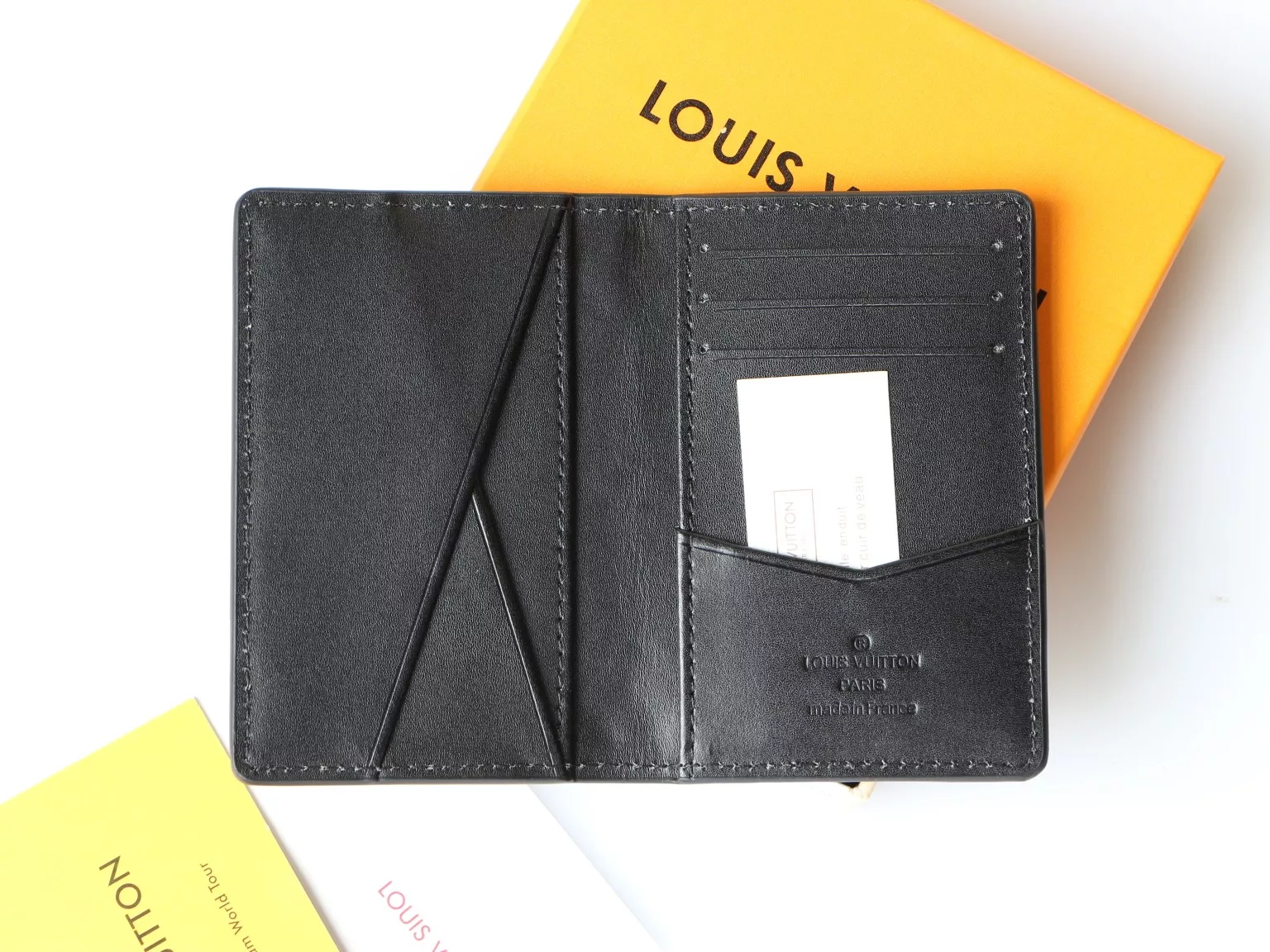 Sleek 2930 Louis Vuitton LV Card Case - Image 6