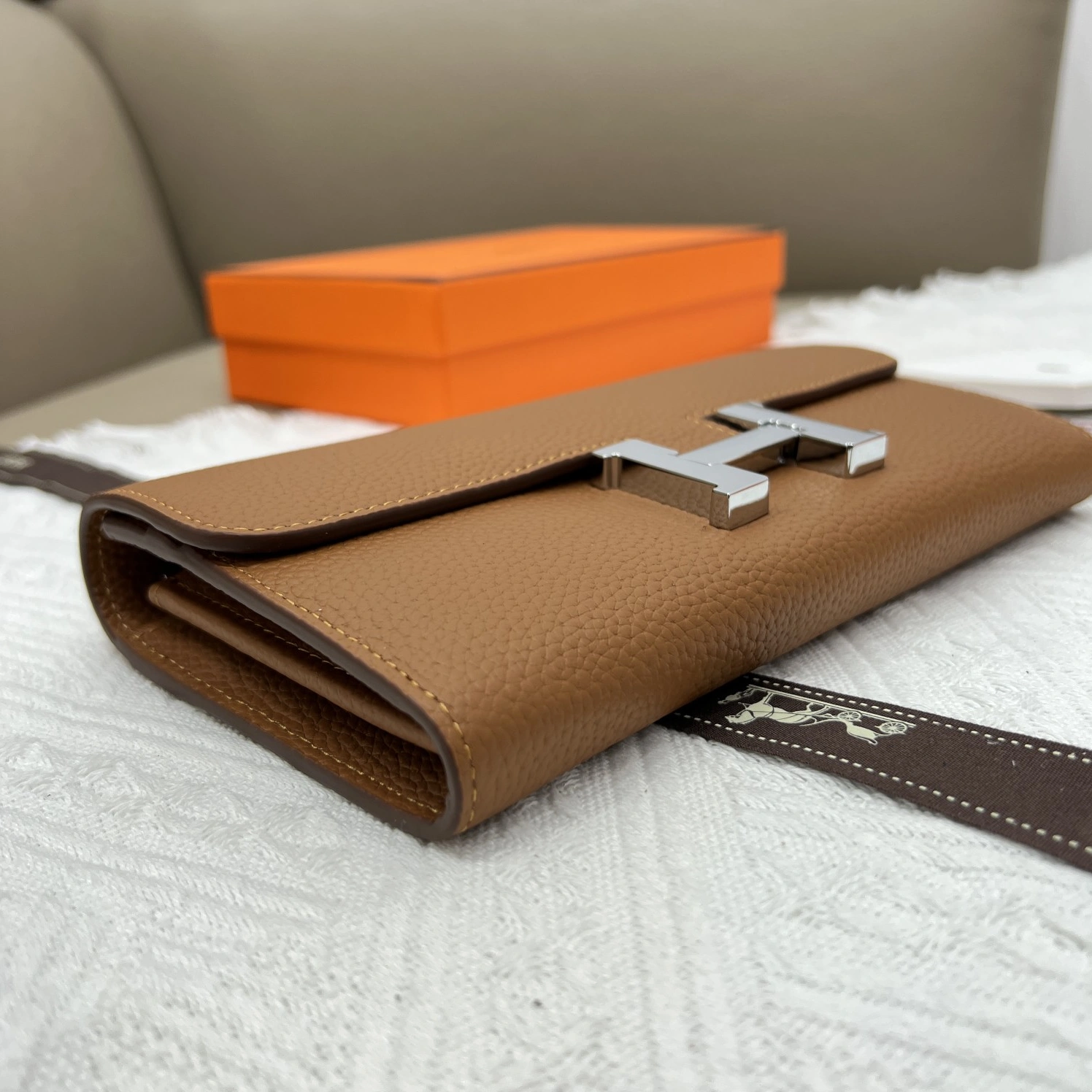 Sleek 6597 Hermes AAA Quality Wallets - Image 3