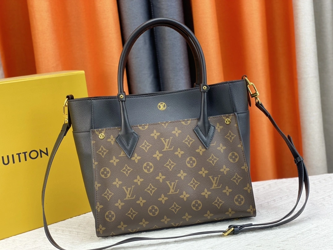 Sleek 8344 Louis Vuitton AAA Quality Handbags For Women - Image 3