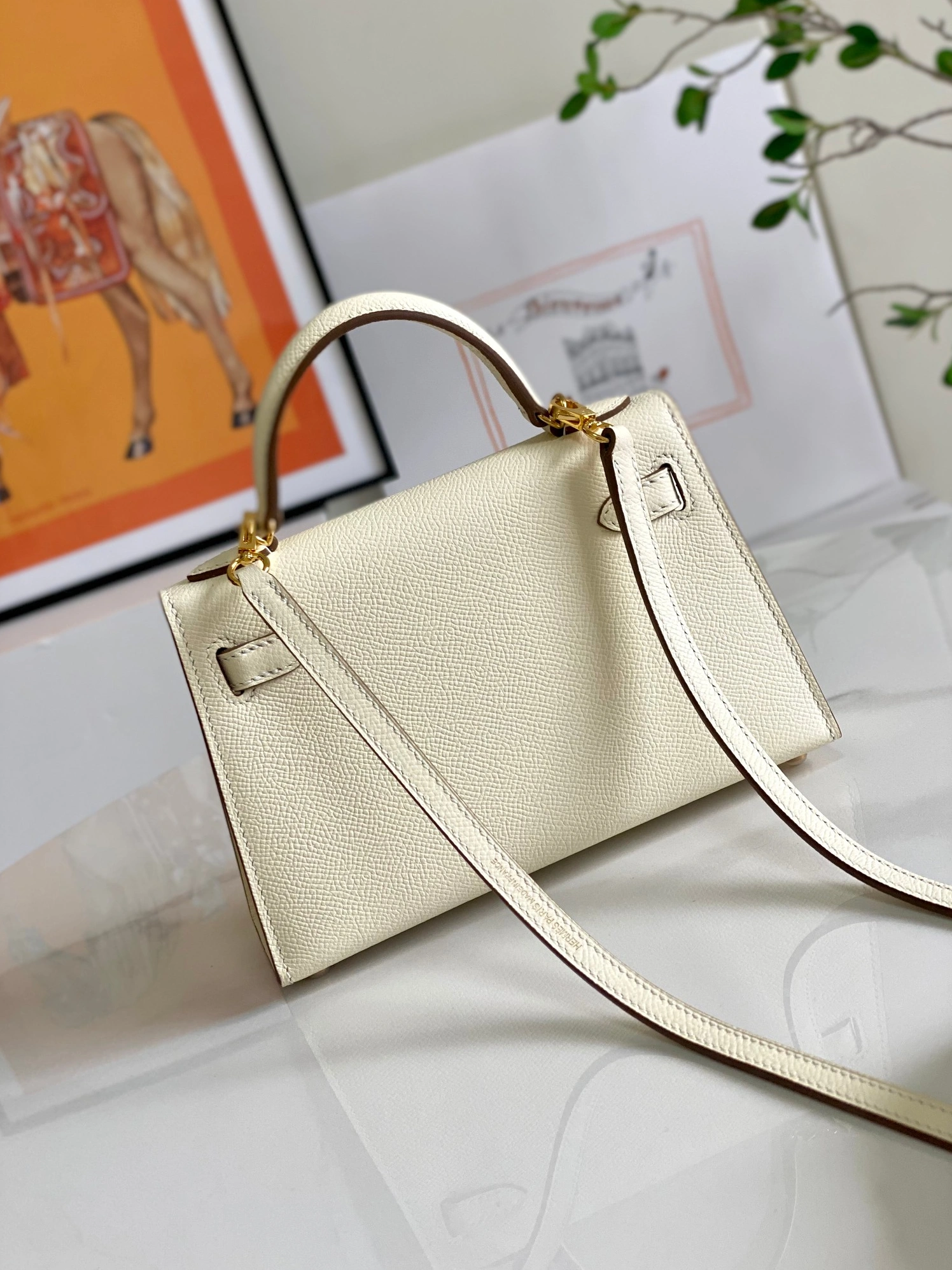 Sleek 9299 Hermes AAA Quality Messenger Bags For Women