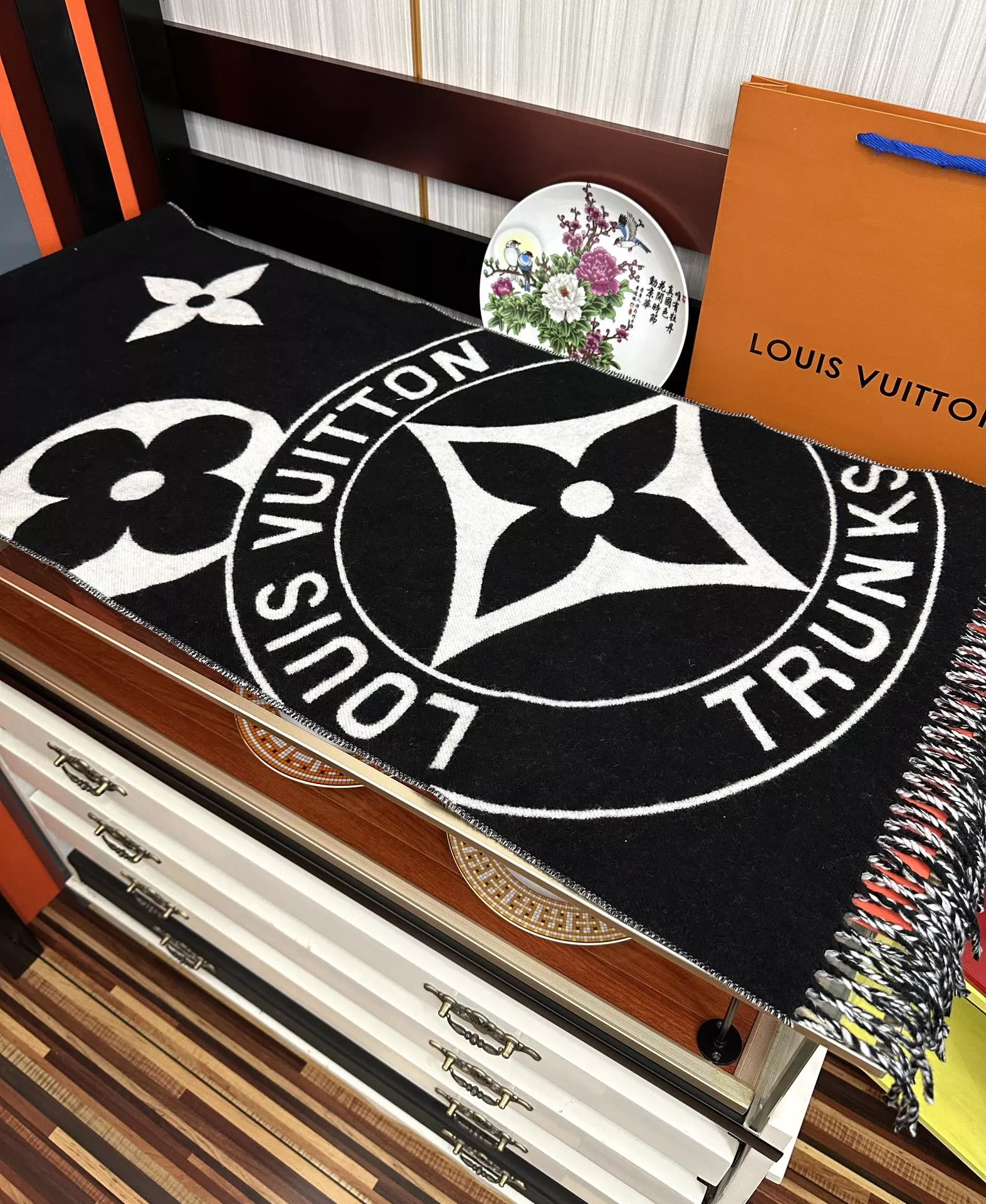 SmartChoice 9607 Louis Vuitton Scarf For Women