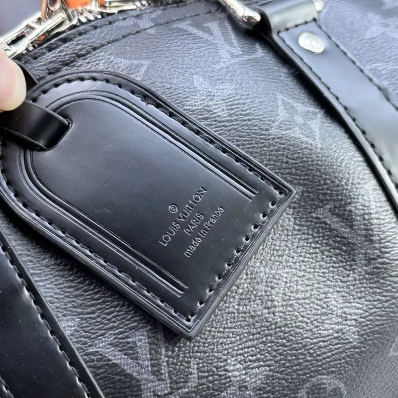 SmartChoice 9896 Louis Vuitton Travel Bags For Unisex - Image 5