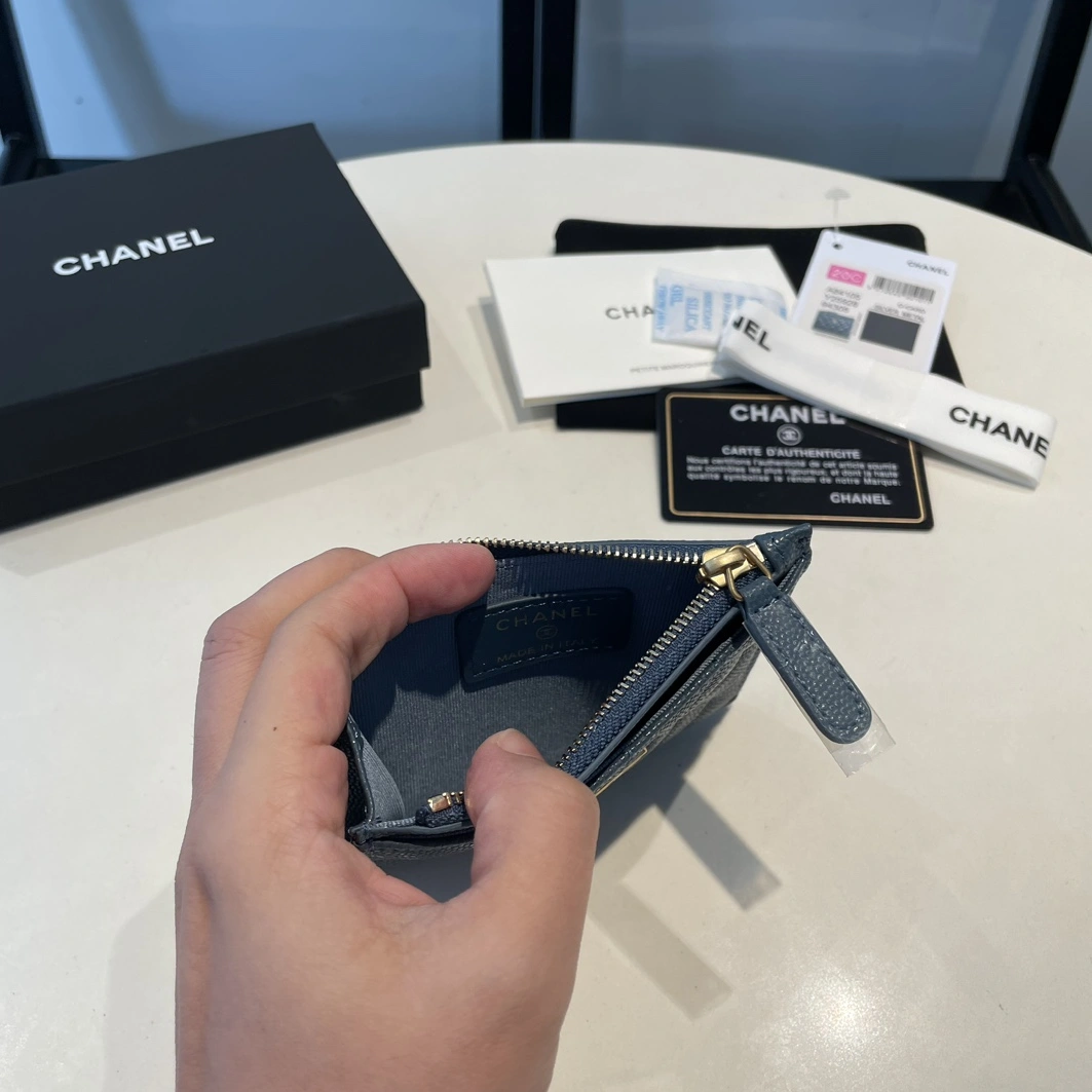 Soft 8054 Chanel AAA Quality Card Case For Women - Image 6