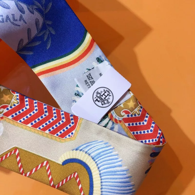 Sophisticated 1617 Hermes Silk Scarf - Image 3