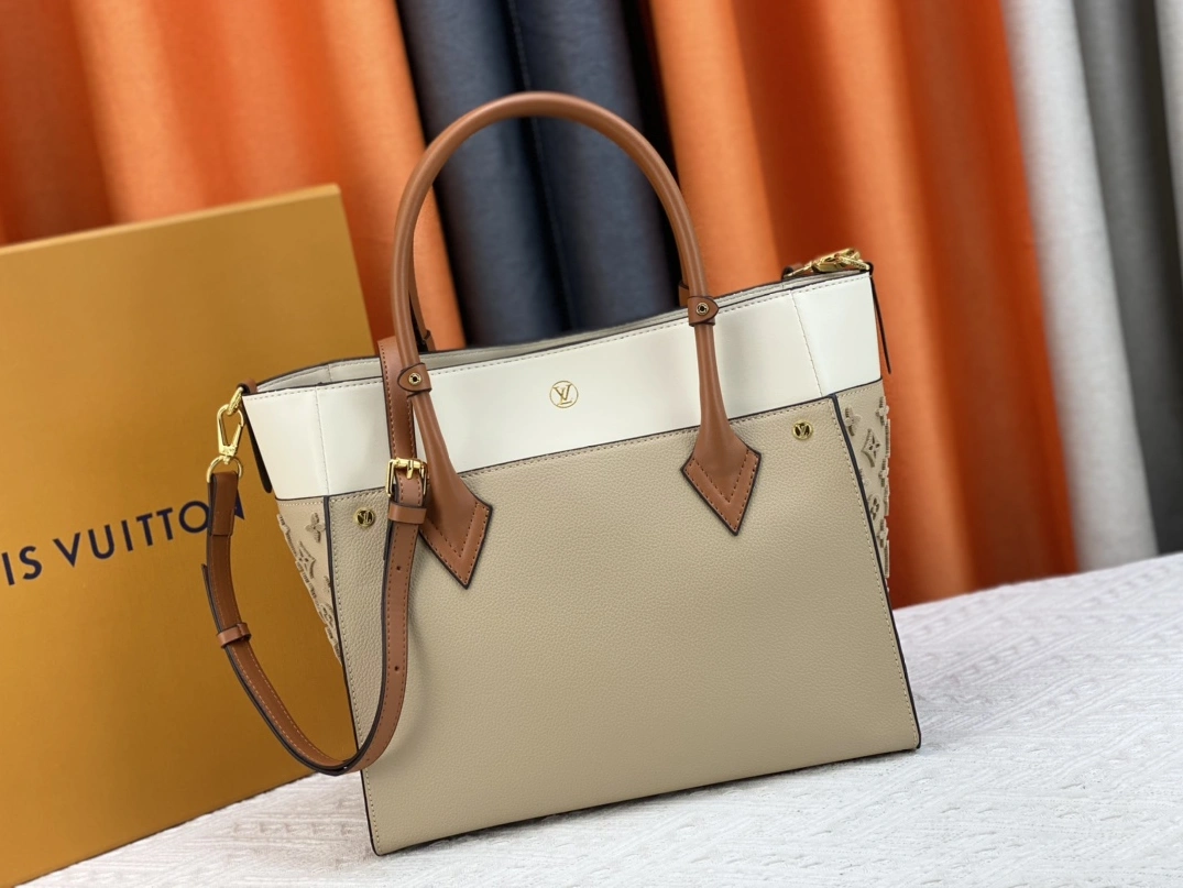 SportInspired 2032 Louis Vuitton AAA Quality Handbags For Women - Image 4