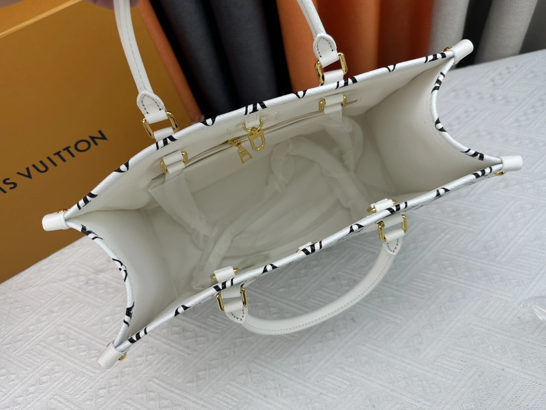 SportInspired 2846 Louis Vuitton AAA Quality Tote-Handbags For Women - Image 8