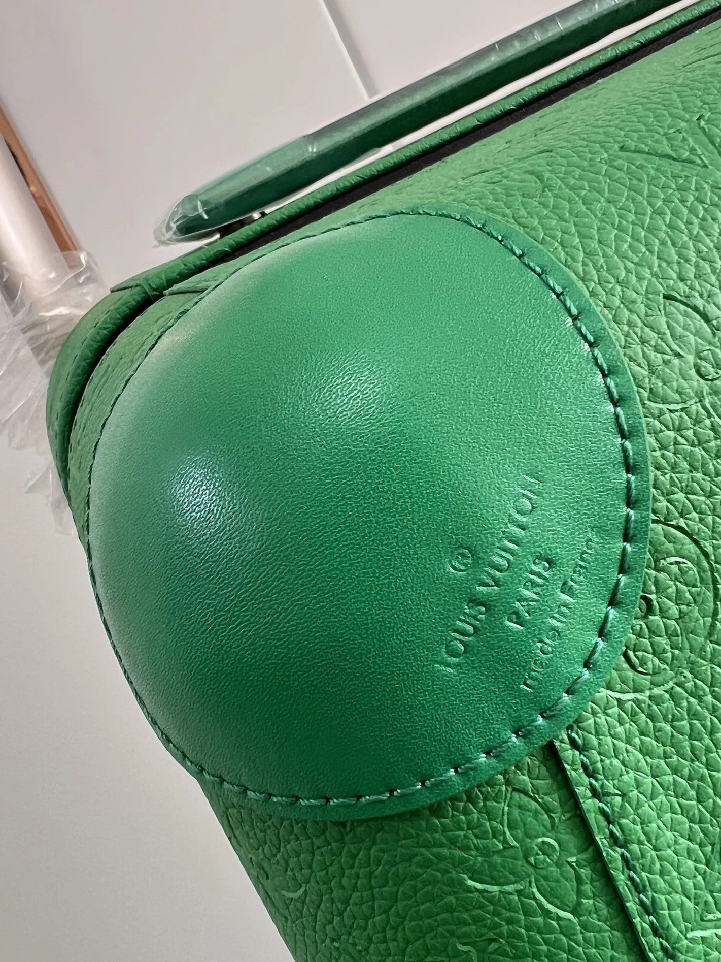 StreetReady 1543 Louis Vuitton Luggage