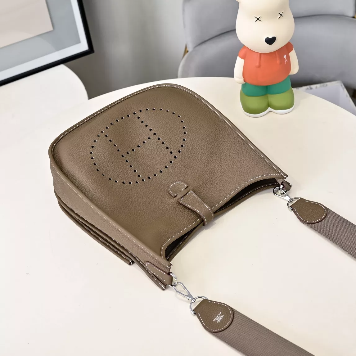 StreetReady 2044 Hermes AAA Quality Messenger Bags For Women - Image 6