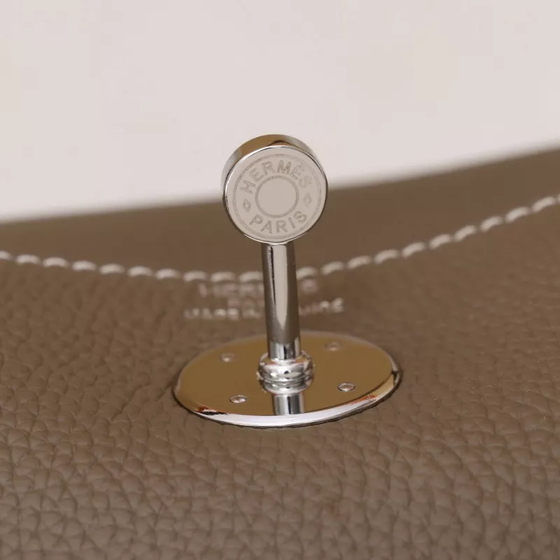 Stylish 547 Hermes AAA Quality Handbags In Silver For Women - Image 6