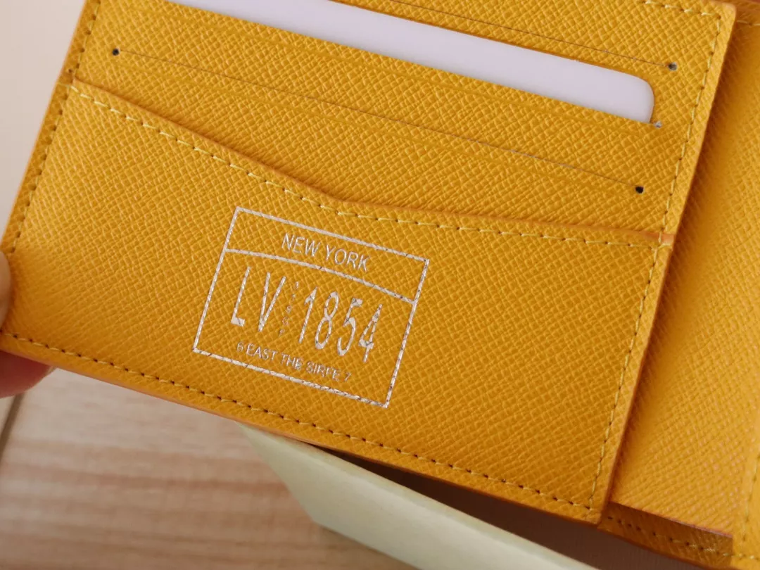 Stylish 7567 Louis Vuitton LV Wallets - Image 6