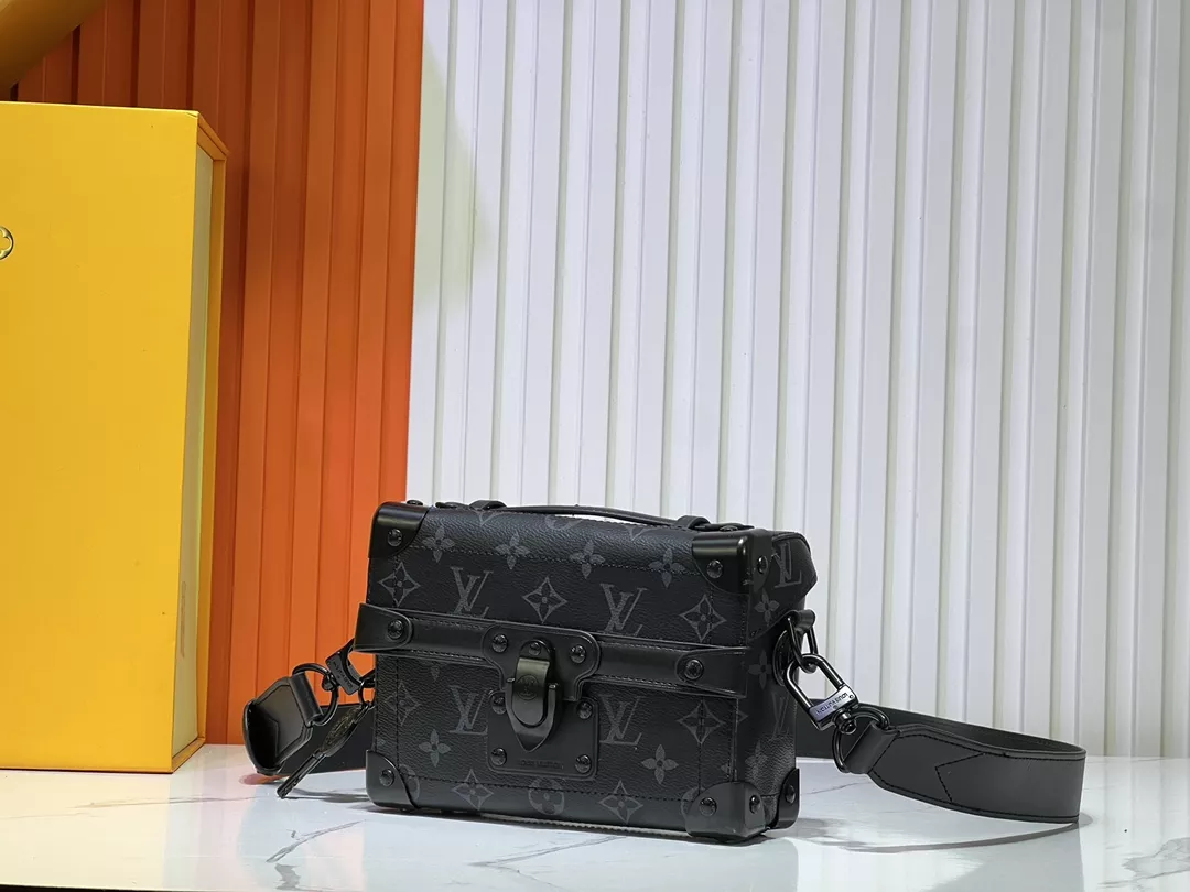 Timeless 1094 Louis Vuitton AAA Quality Messenger Bags For Women - Image 3