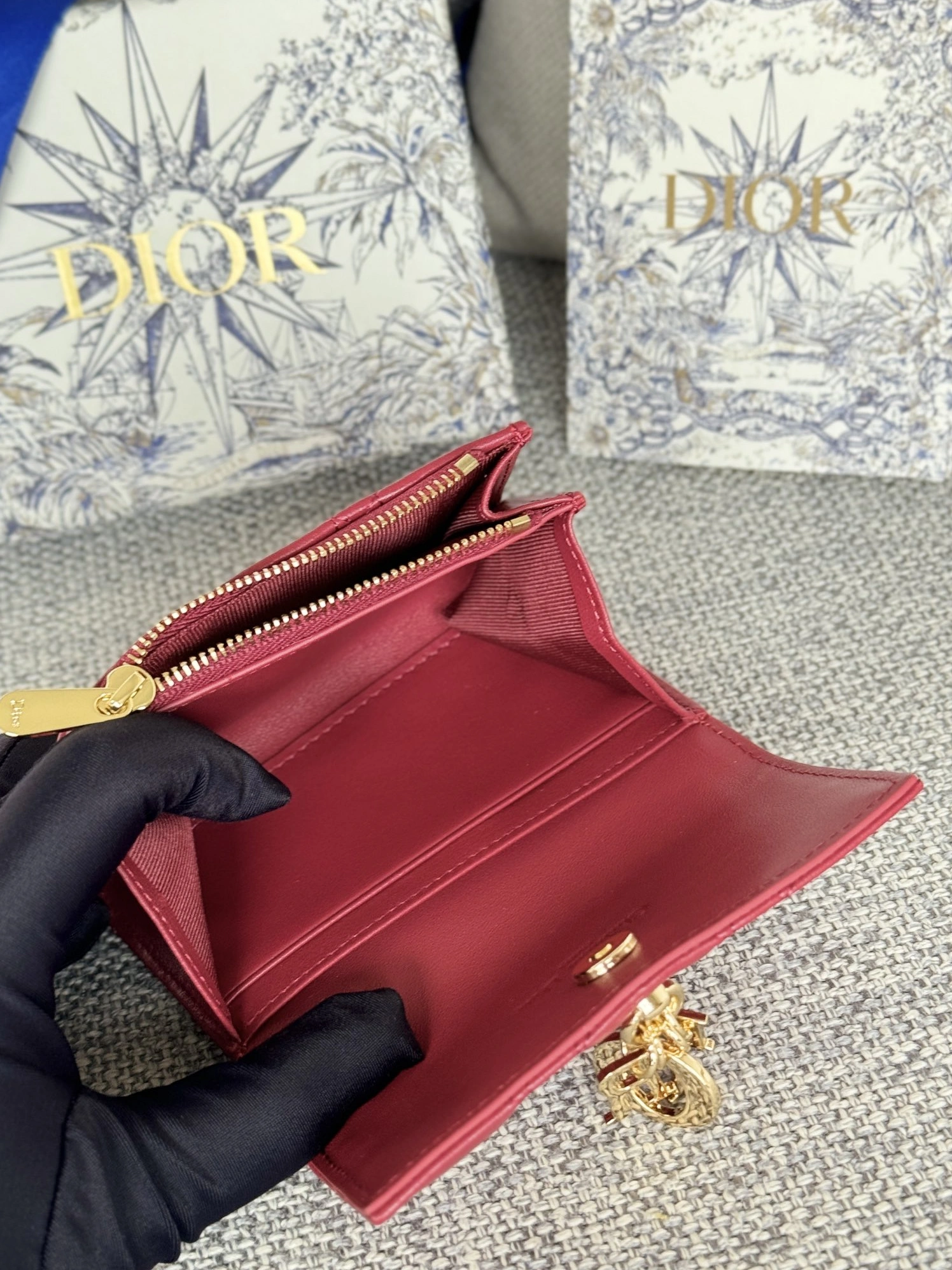 TopPick 9894 Christian Dior AAA Wallets For Women - Image 6