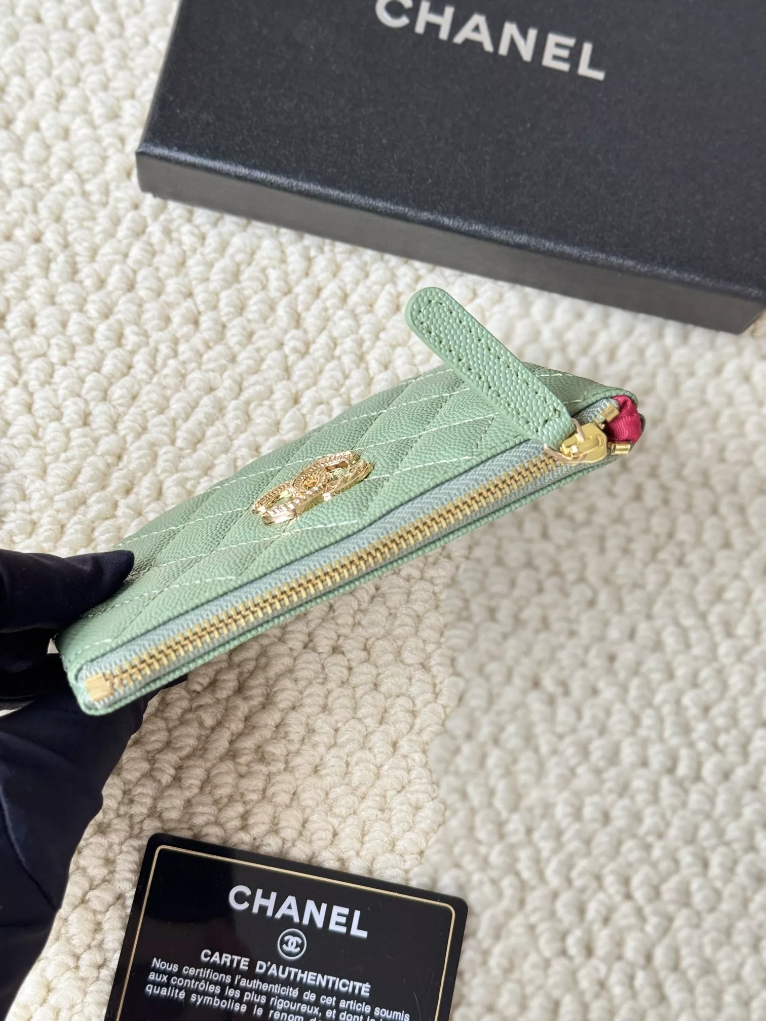 Trendsetting 9584 Chanel Card Case - Image 3