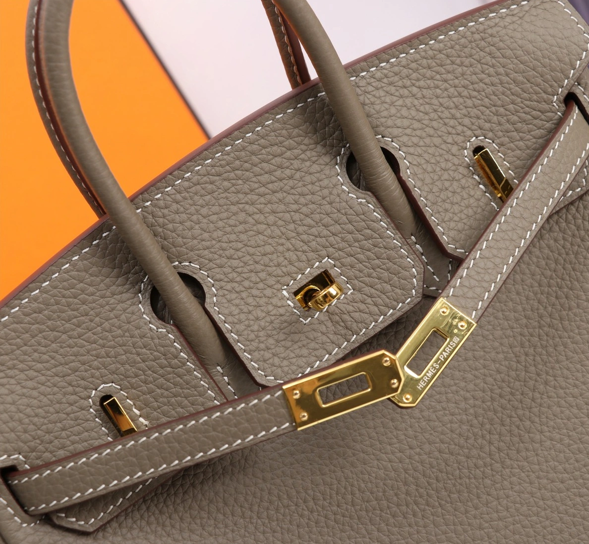 Trendy 9358 Hermes AAA Quality Handbags For Women