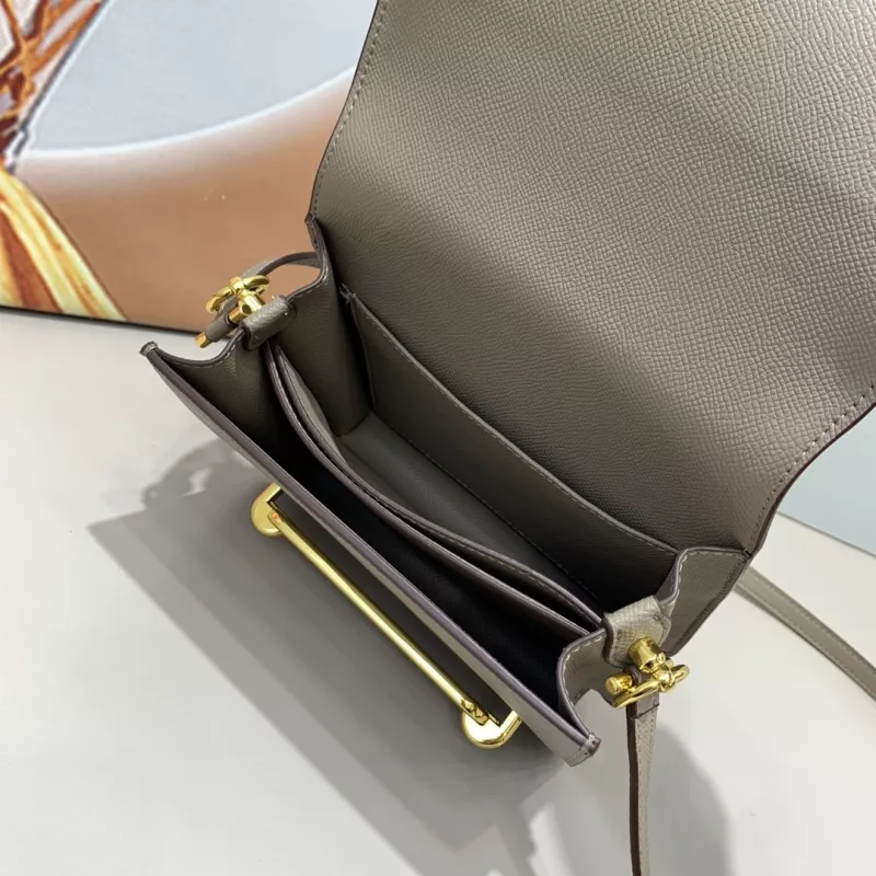 Unique 9036 Hermes AAA Quality Messenger Bags In Gold For Women - Image 4