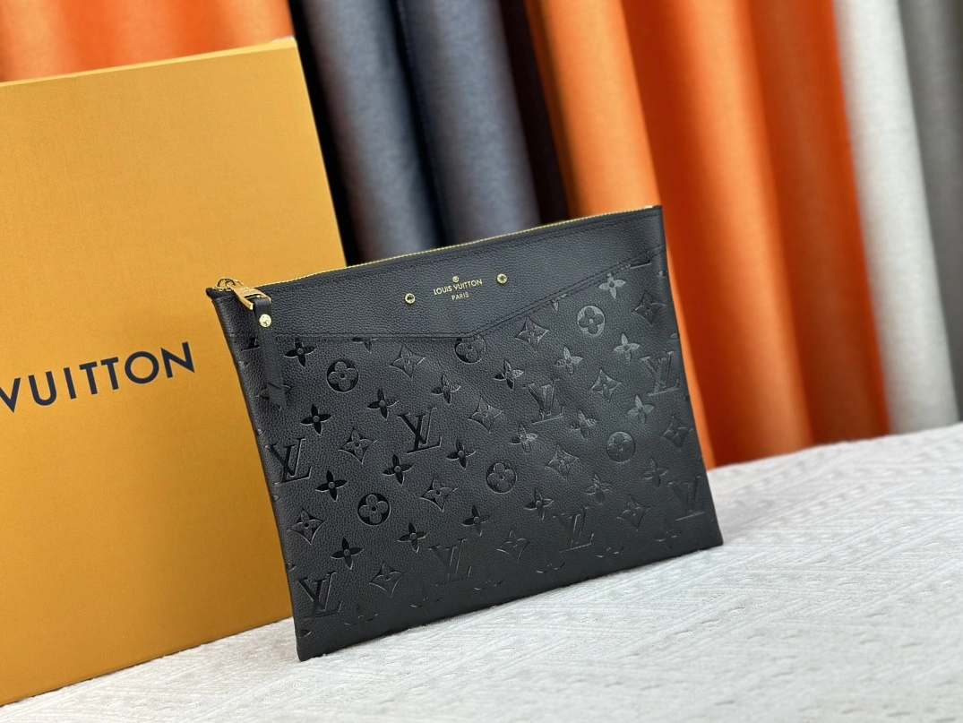 UrbanStyle 6437 Louis Vuitton LV Wallets For Unisex