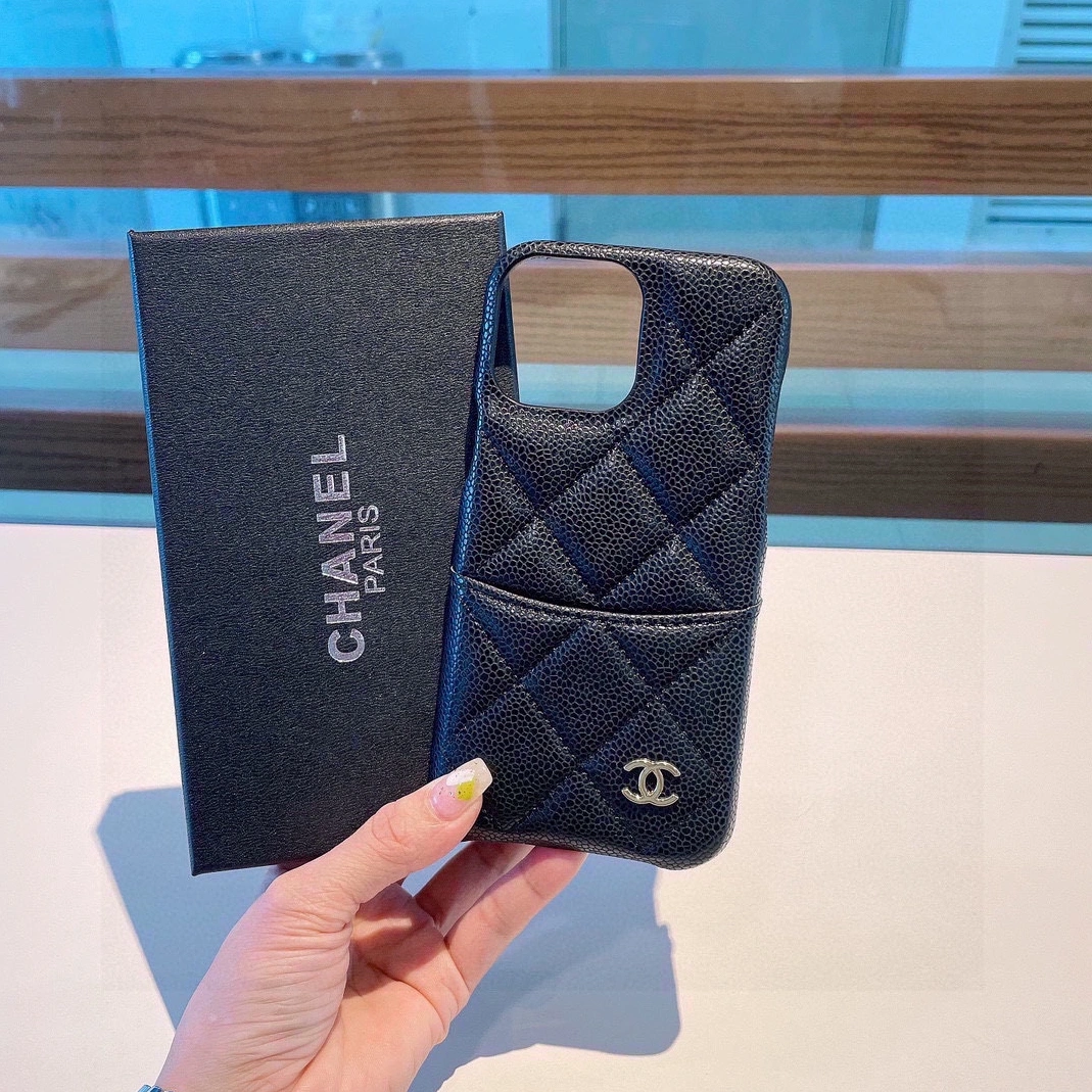 Versatile 9012 Chanel iPhone Case - Image 6