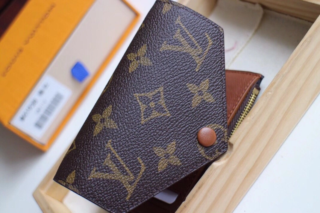 Vibrant 877 Louis Vuitton LV Card Case - Image 3
