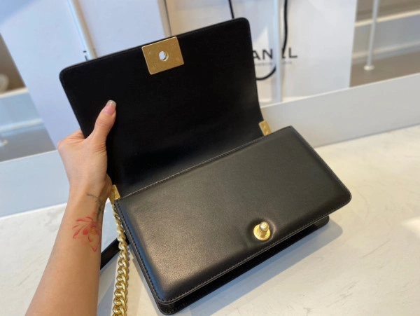 CHANEL BOY BAG 20CM 25CM EasyMatch 250 - Image 8