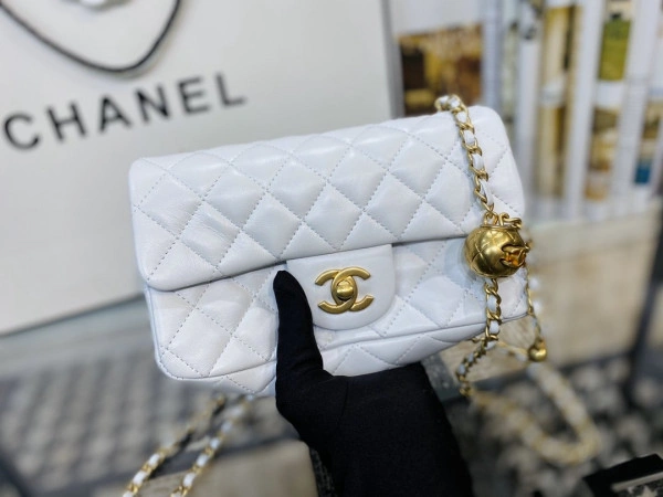 CHANEL FLAP BAG Affordable 705 - Image 8