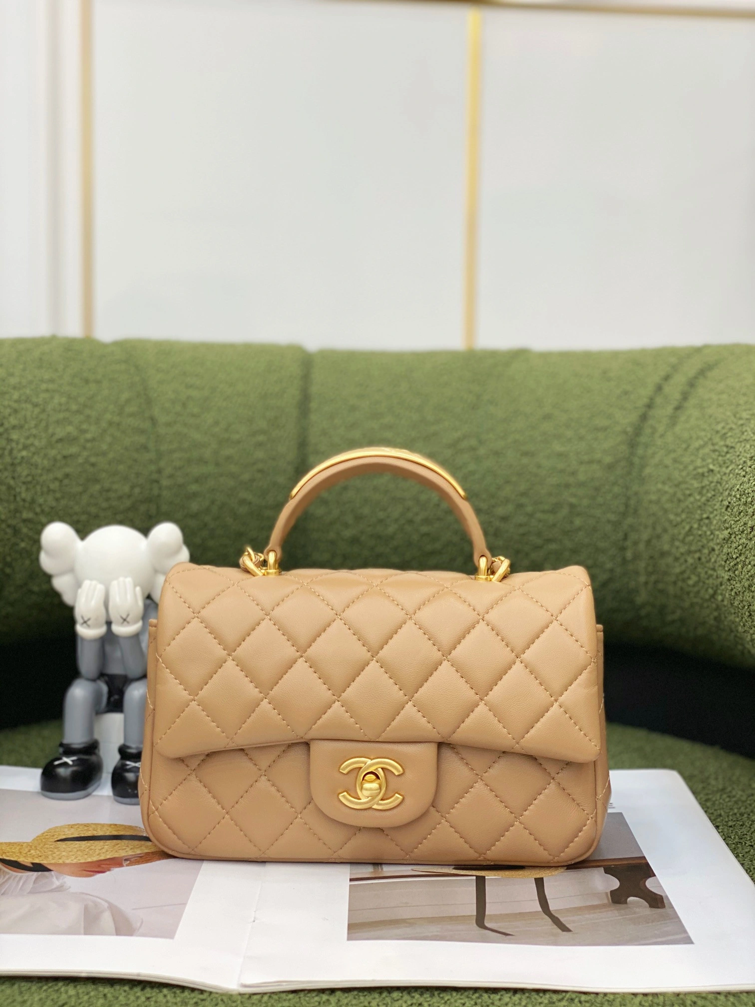 Fashionable CHANEL MINI FLAP BAG WITH TOP HANDLE 975