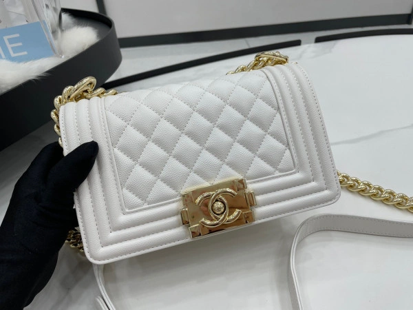AllSeason CHANEL BOY BAG 223 - Image 4