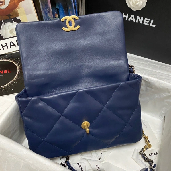 UrbanStyle CHANEL 19 FLAP BAG 39 - Image 8