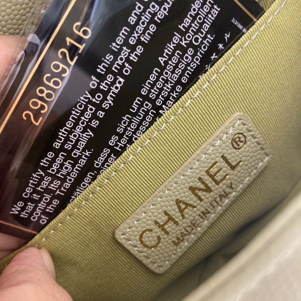 UrbanStyle CHANEL BOY BAG 222 - Image 6