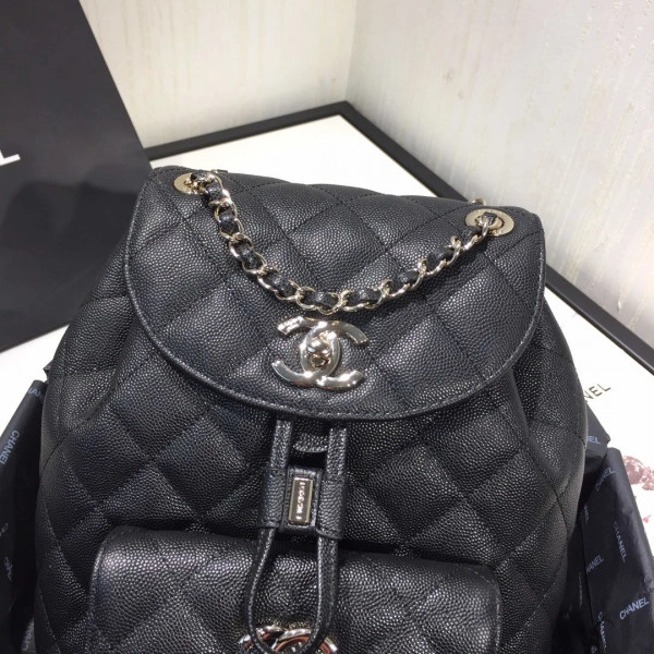 UrbanStyle CHANEL BACKPACK IN CAVIAR WITH GOLD HARDWARE 152 - Image 3
