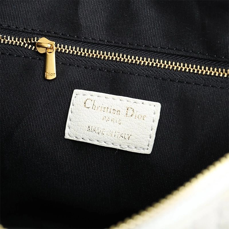 Dior Zipped Pouch Cannage Topstitching Calfskin White - Image 4